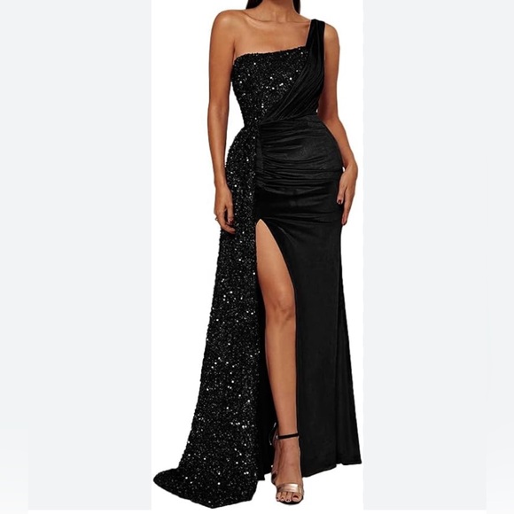 BLACK One Shoulder Sequined Gown W/ High Slit New - Picture 1 of 5